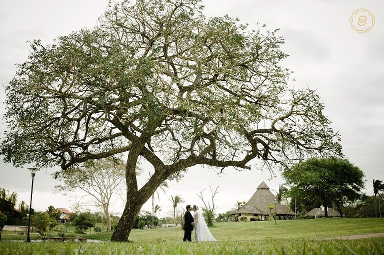 jardines de colinas del urubó sta cruz bolivia fotografo de bodas